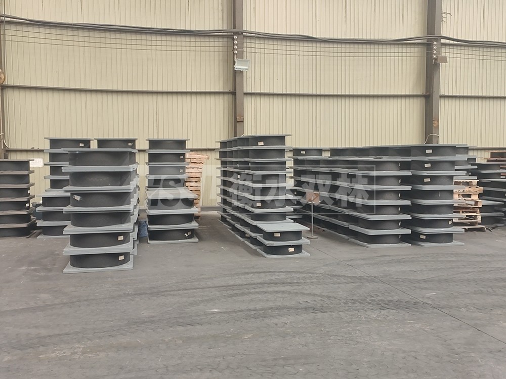 LNR400橡胶支座厂家电话 LRB600橡胶隔震支座生产厂家 隔震支座LRB1300生产厂家