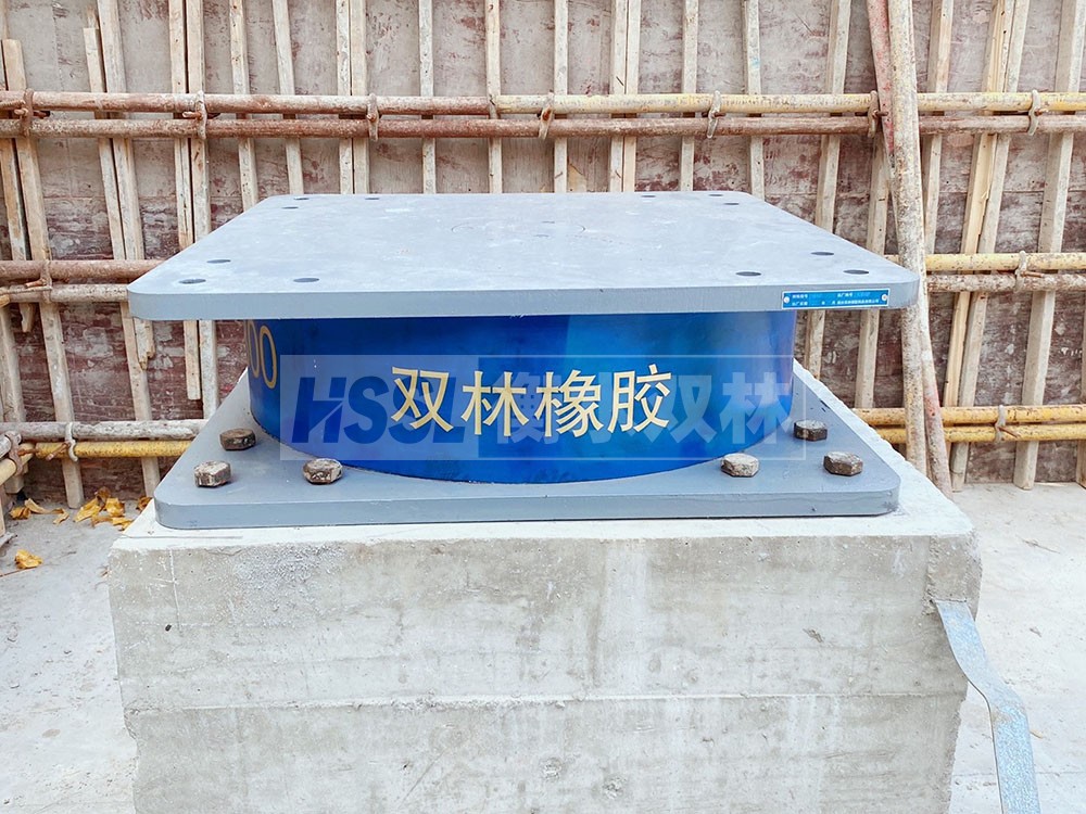 建筑隔震支座LBR600 高层建筑隔震支座生产厂家 LRB900铅芯隔震支座厂家